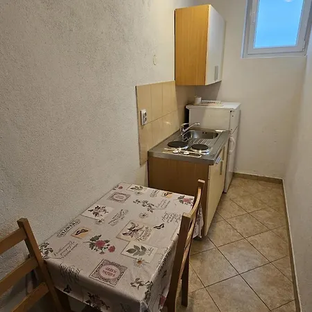 Apartament 20 Brela