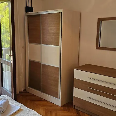 Apartament 20 *