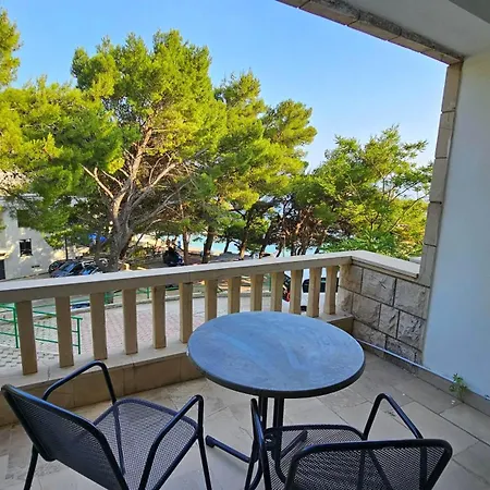 20 Apartament *