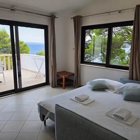 Apartment 20 *